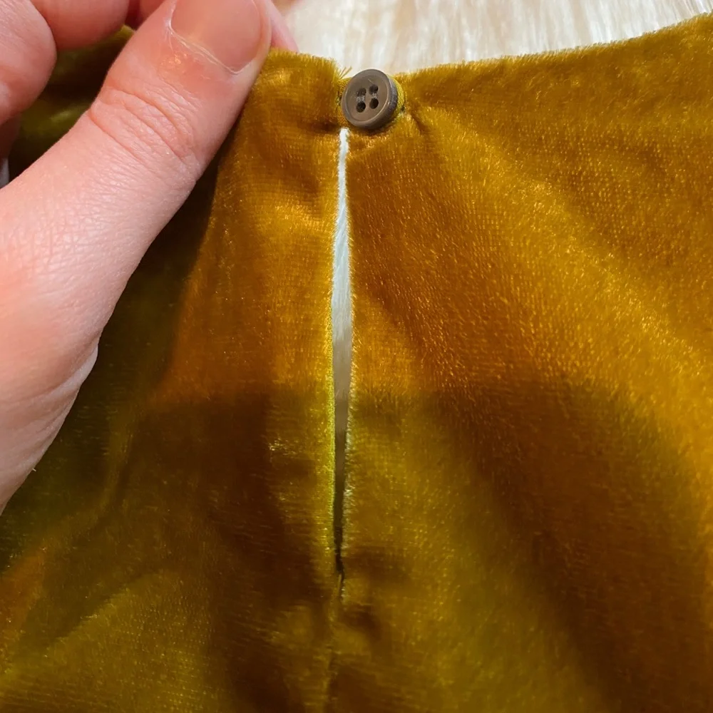 J.Crew NWT mustard yellow velvet boho top size medium